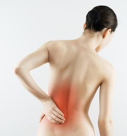 Women With Back Pain Suffer Elsewhere, Study Finds